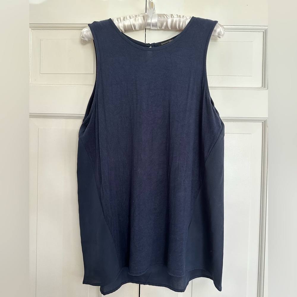 Banana republic navy shirt